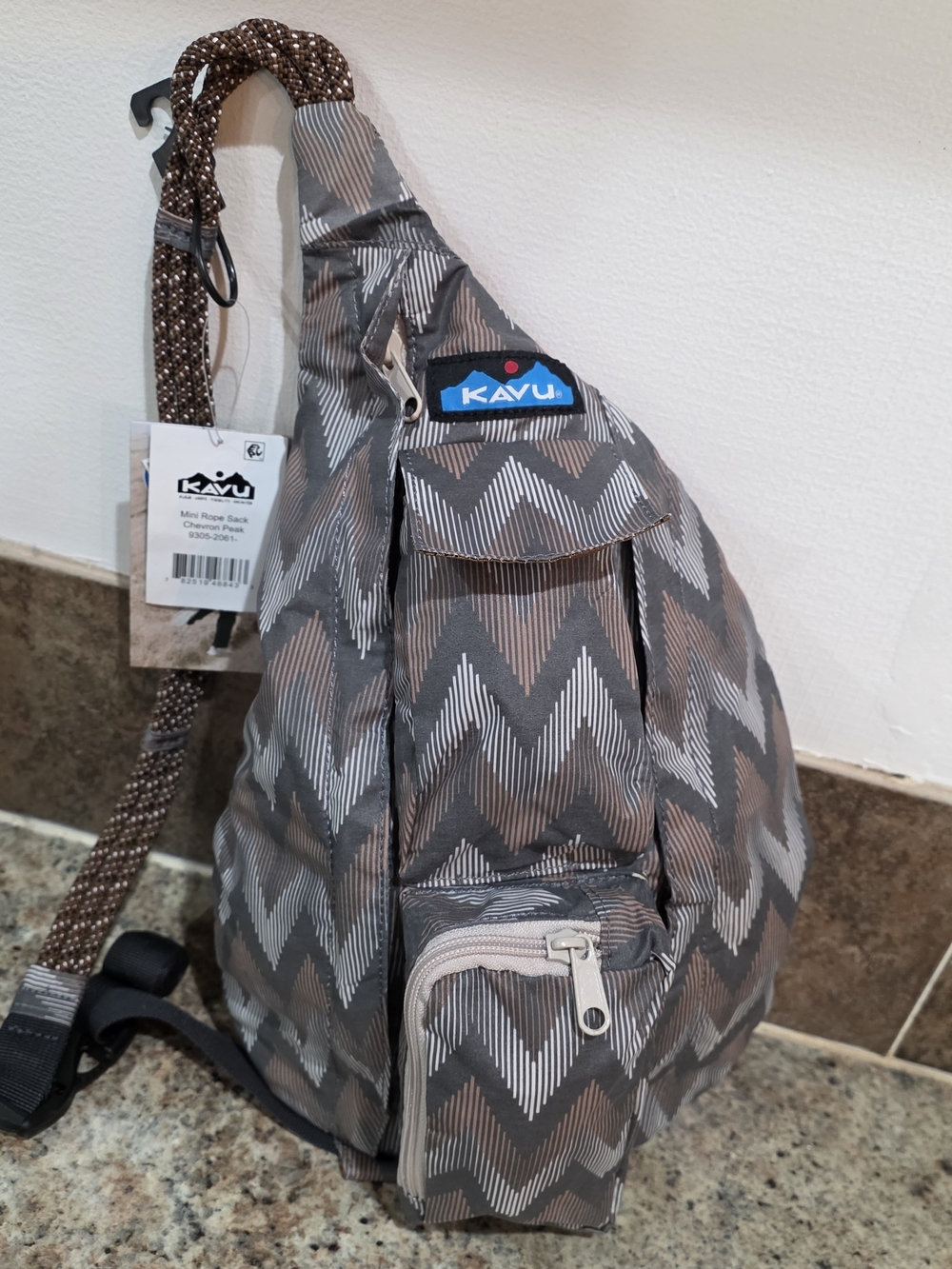 Kavu Gray and Brown Chevron Rope Sling Bag